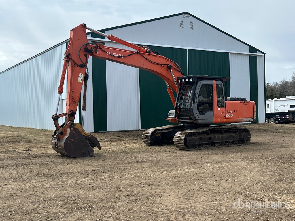 2001 Hitachi ZX200 Tracked Excavator | Ritchie Bros. Auctioneers