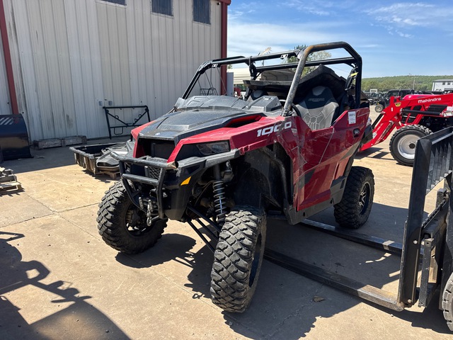 2020 Polaris 1000 4x4 Utility Vehicle 2020 Polaris 1000 4x4 Utility Vehicle