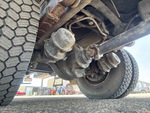 Underbody with Rear Drive Axle
