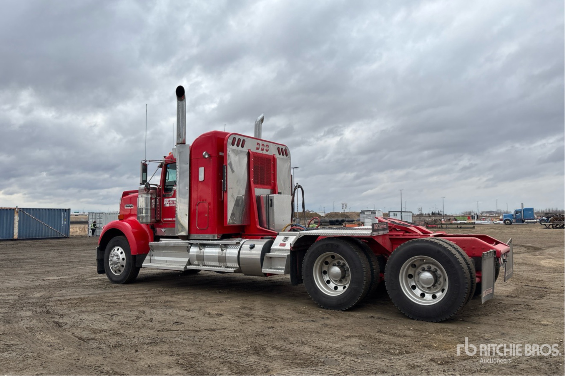 General Appearance with Picture, Left Rear Corner