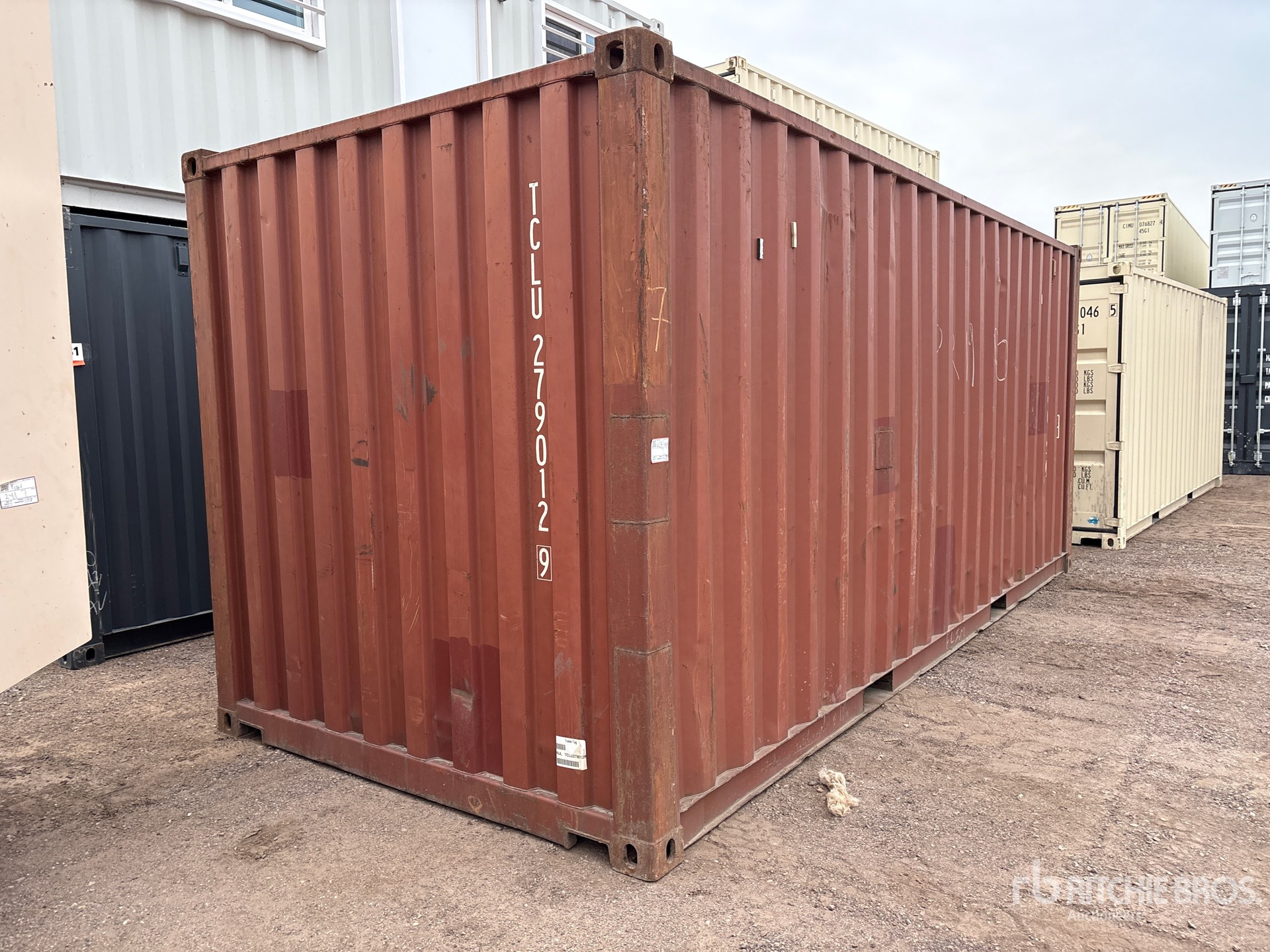 Aspect général with Image, coin arrière droit