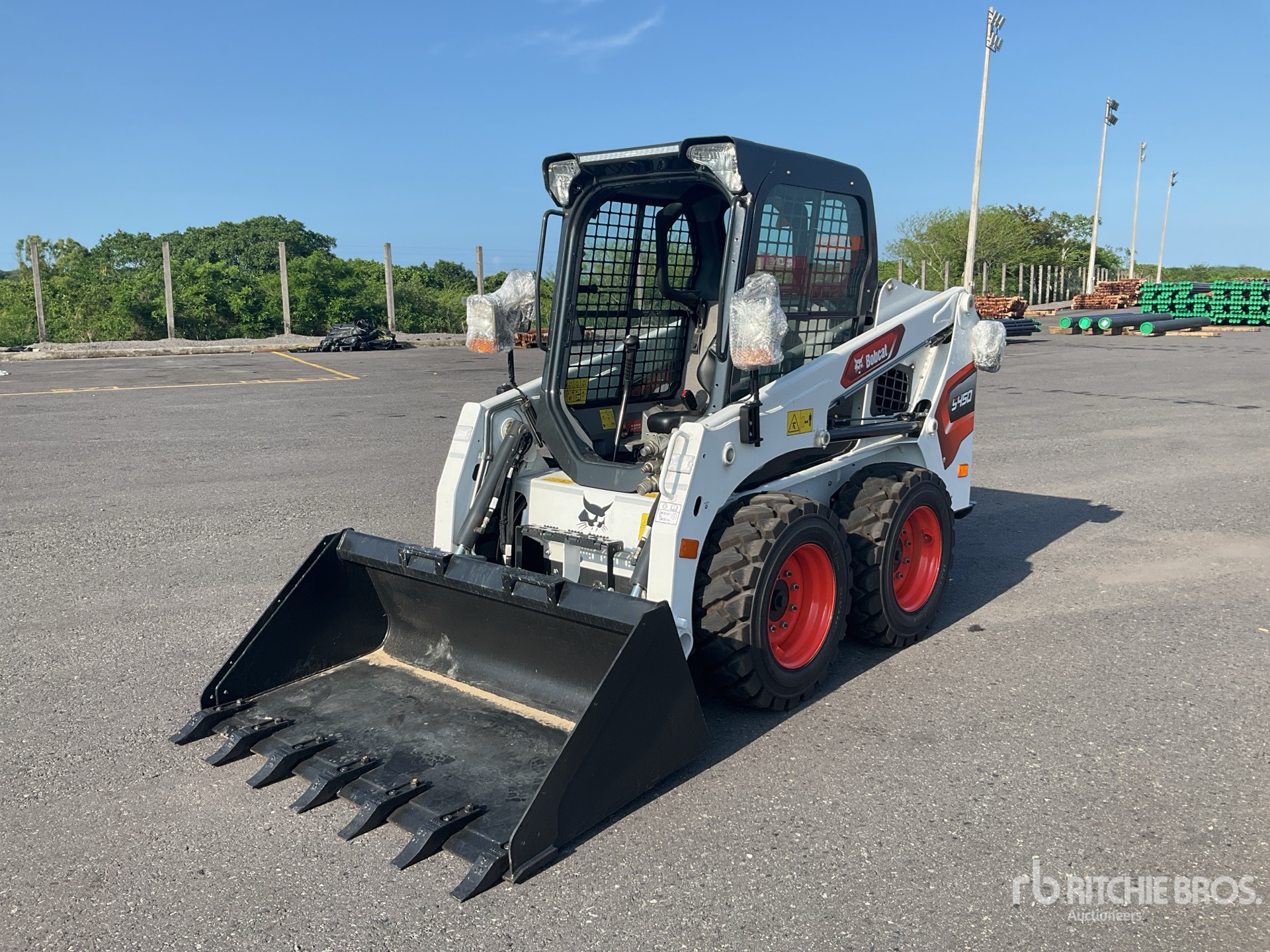 Photo of a 2026 Bobcat S450