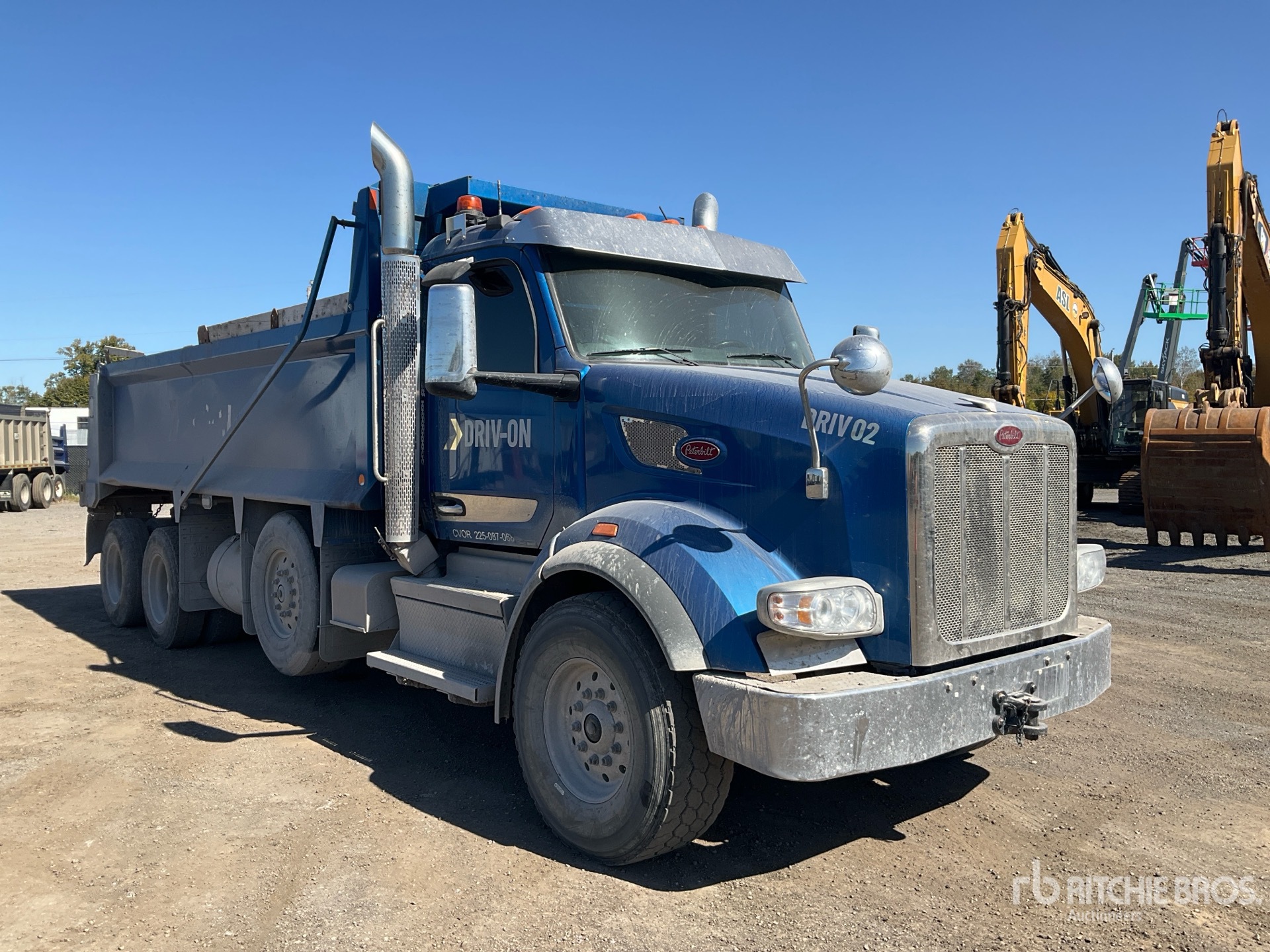 2023 Peterbilt 567