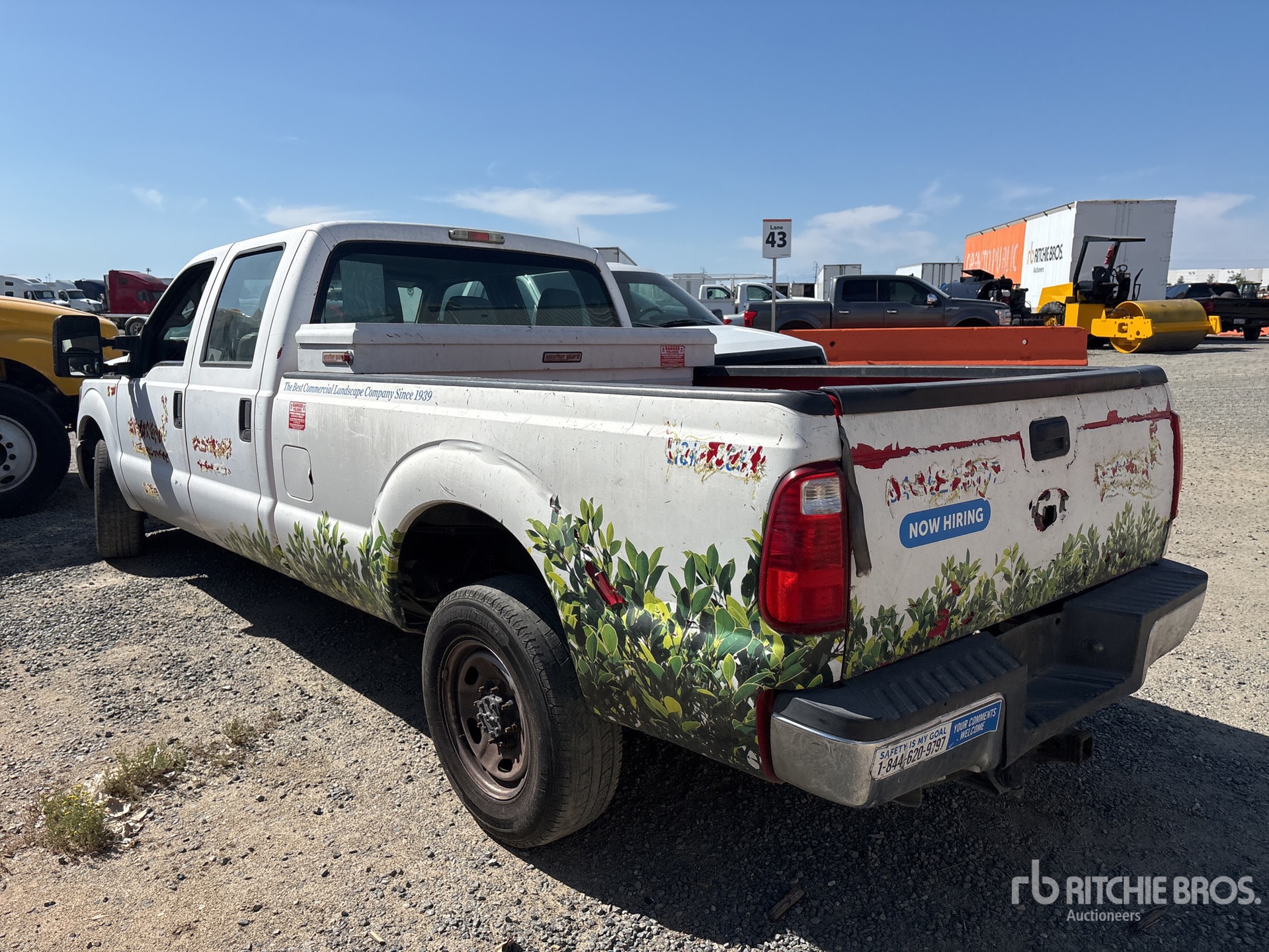 General Appearance with Picture, Left Rear Corner