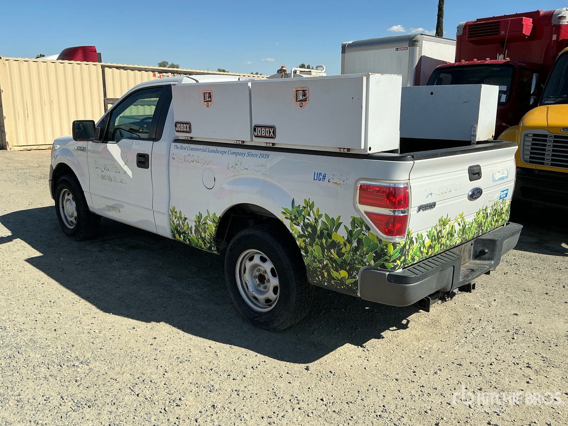 General Appearance with Picture, Left Rear Corner