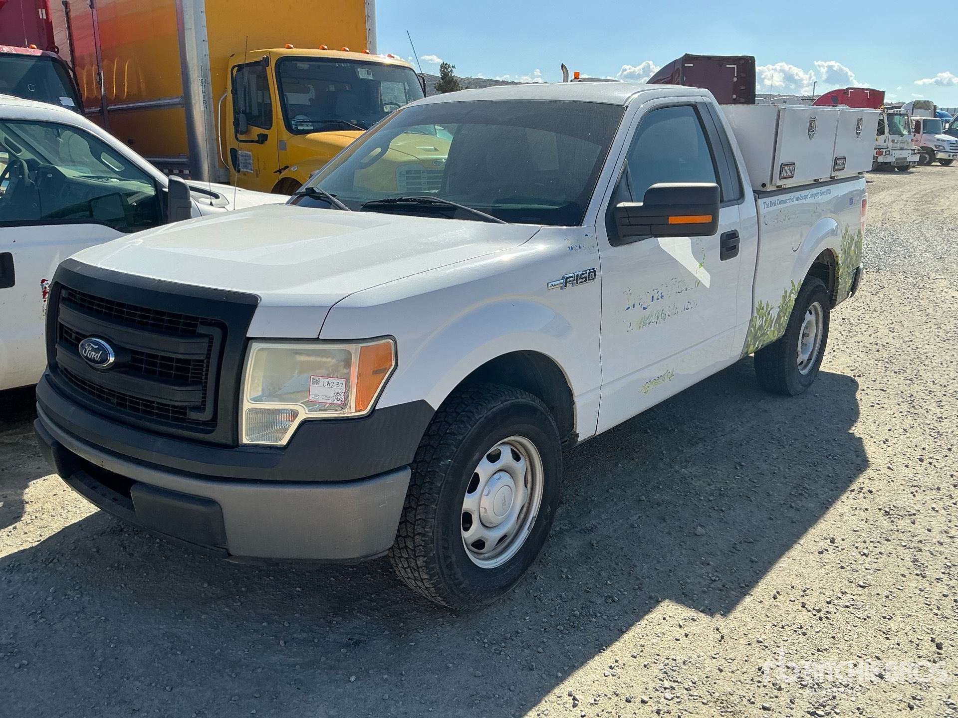 General Appearance with Picture, Left Front Corner