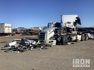 Volvo 2025 VN 6x4 T/A Sleeper (Inoperable) — occasion