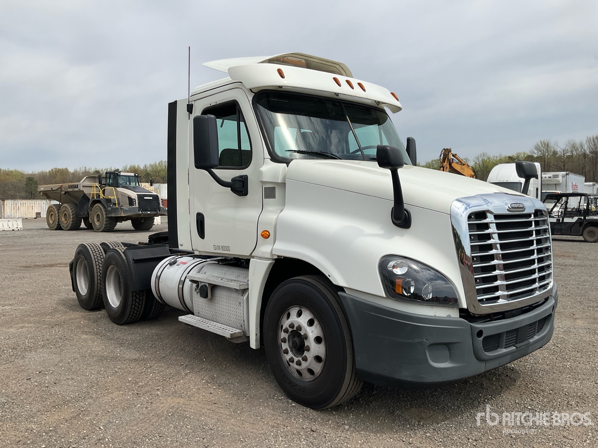 General Appearance with Bild, Ecke vorne rechts