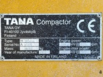 General Appearance - Compactor* with Numero seriale/numero d’identificazione del veicolo (VIN)