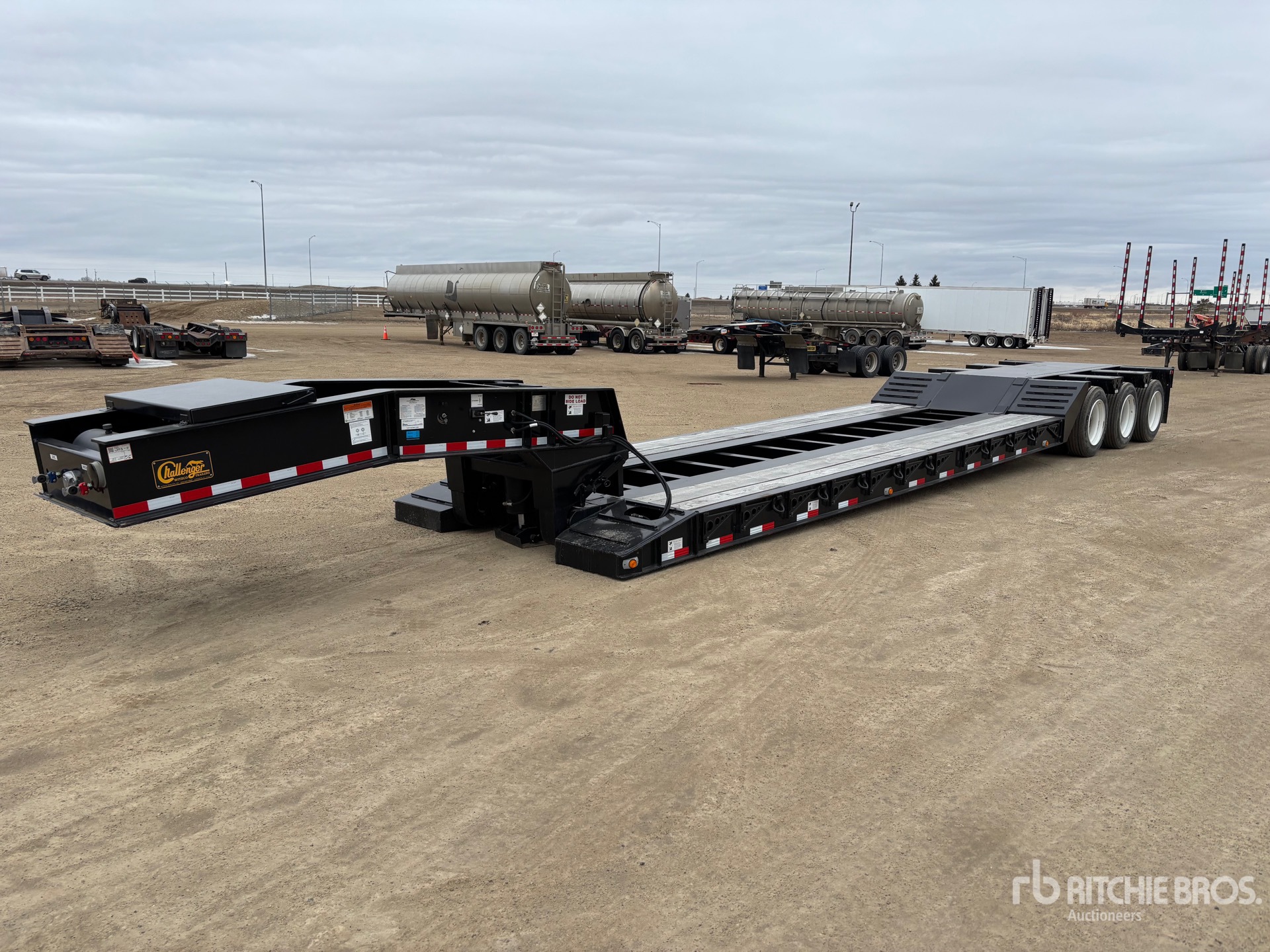 General Appearance with Image, coin avant gauche