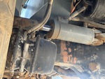 Chassis with Steering Cylinders
