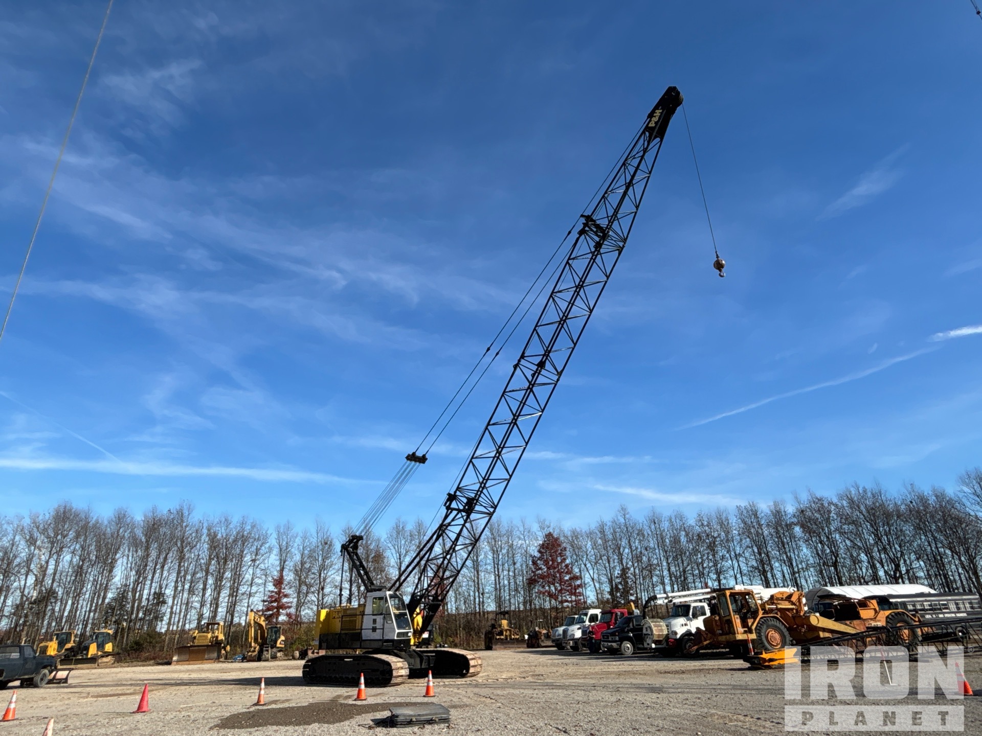 General Appearance with Bild, Ecke vorne rechts