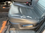 Cab with Seats/armrests