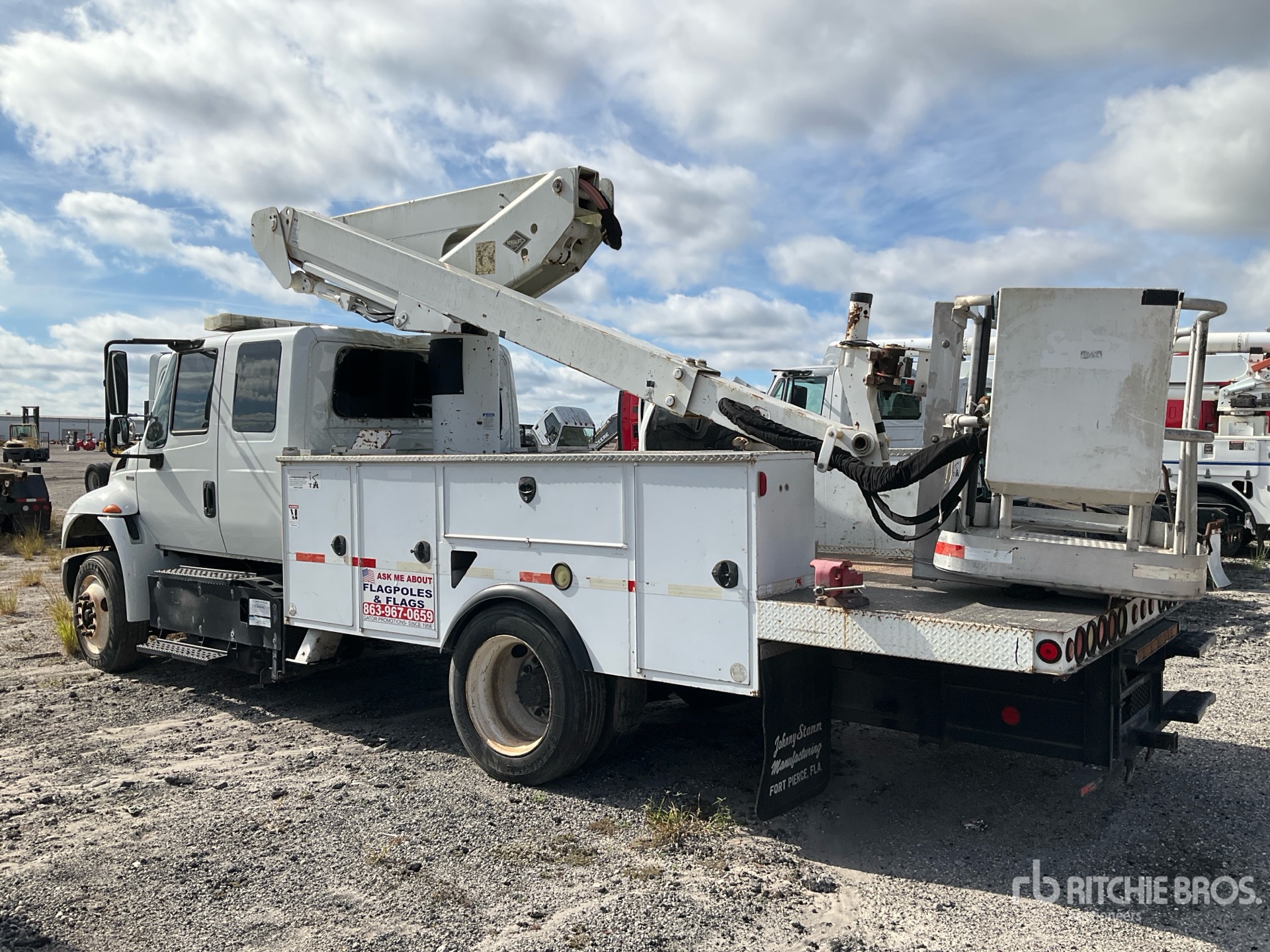 General Appearance with Image, coin arrière gauche