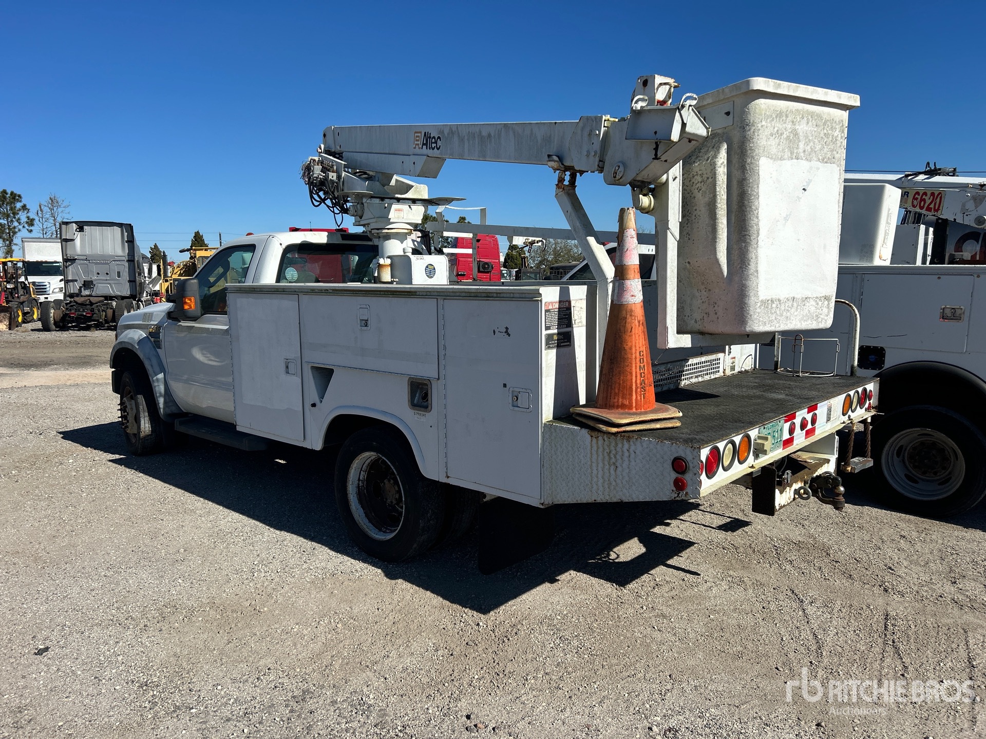 General Appearance with Image, coin arrière gauche