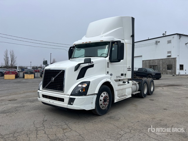 2018 Volvo Vnl 6x4 T/a Day Cab Truck Tractor