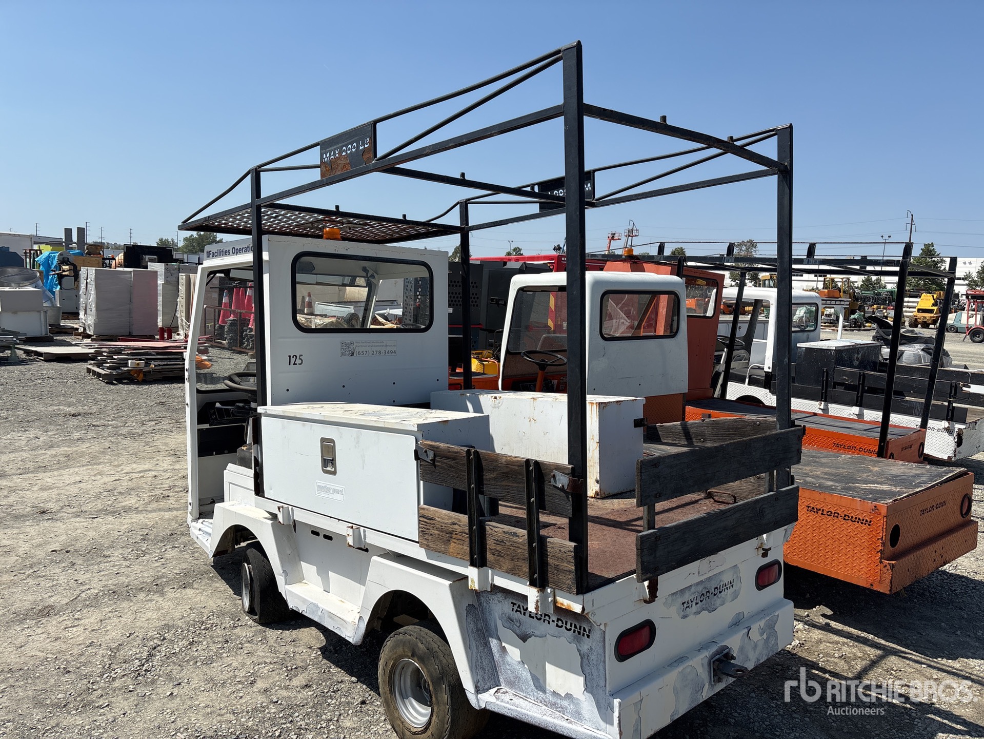 General Appearance with Picture, Left Rear Corner