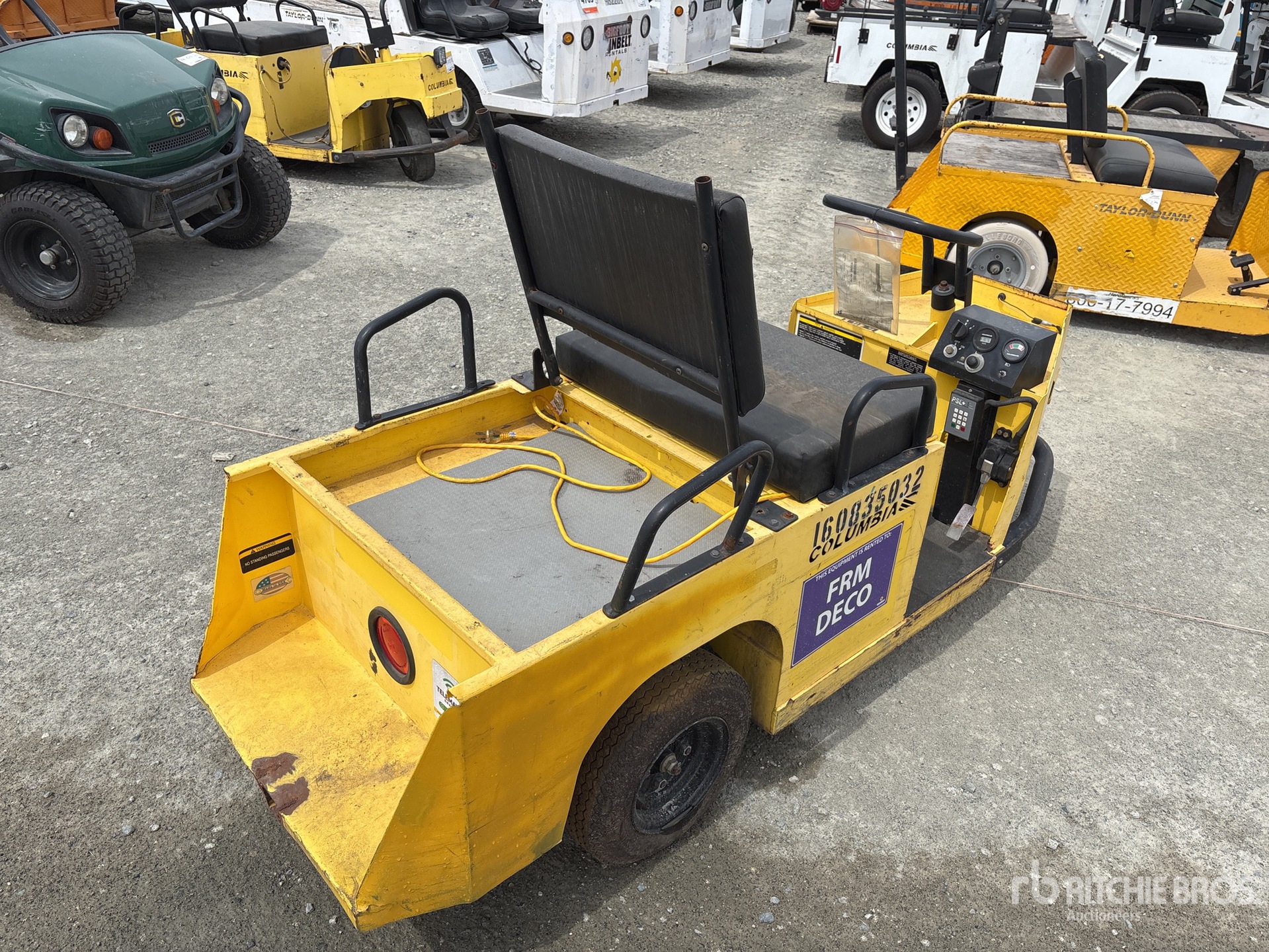 General Appearance with Imagen: esquina trasera derecha