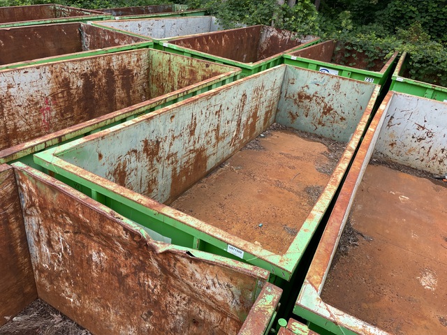 22 ft Roll-Off Container