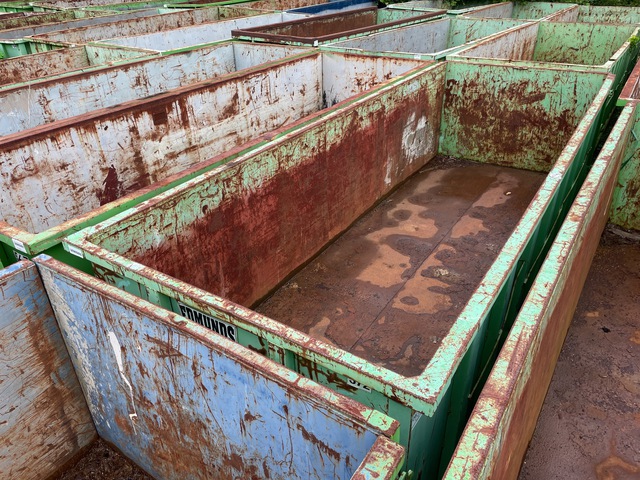 22 ft 30 cyd Roll-Off Container