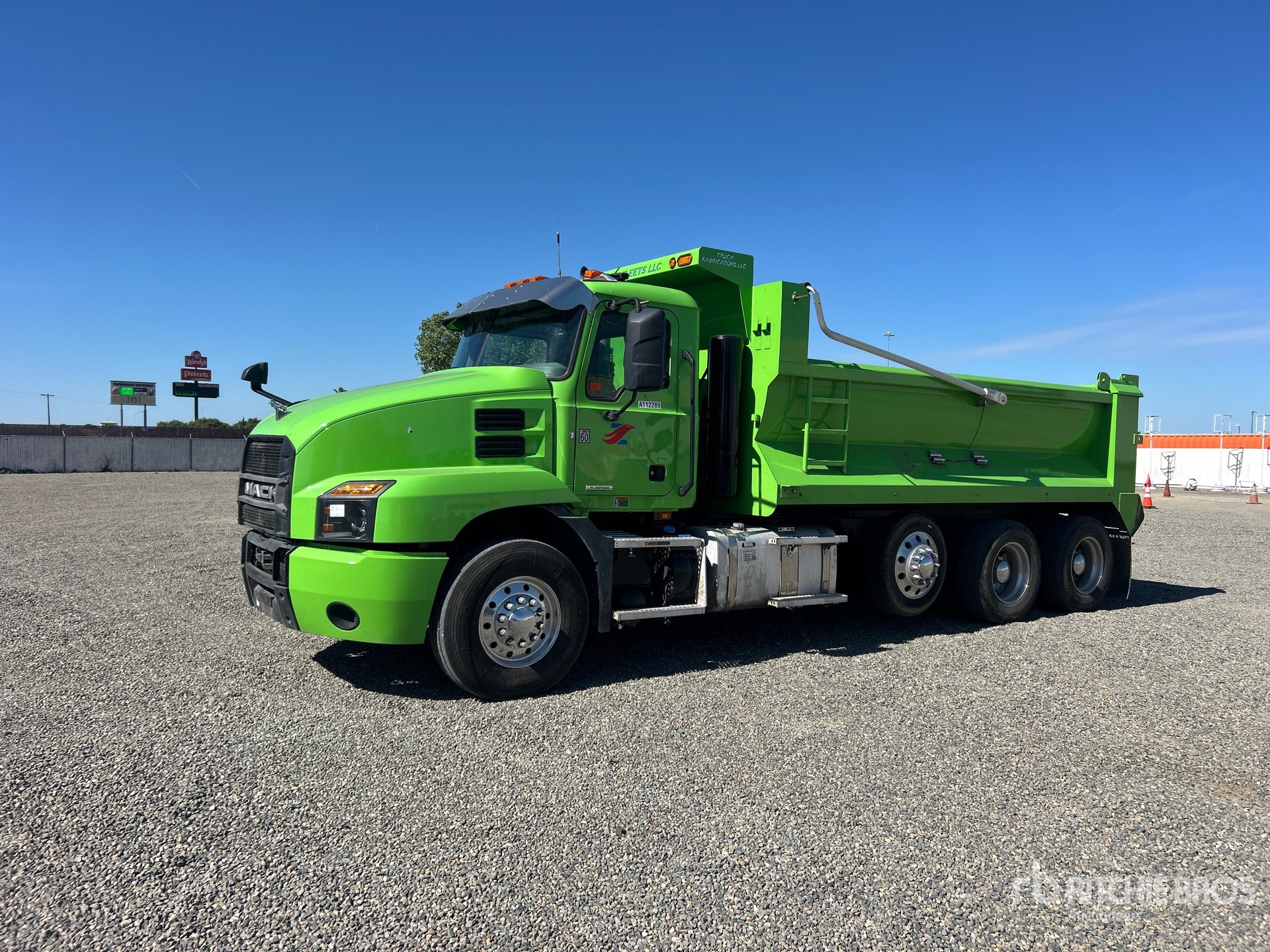 General Appearance with Featured Photo