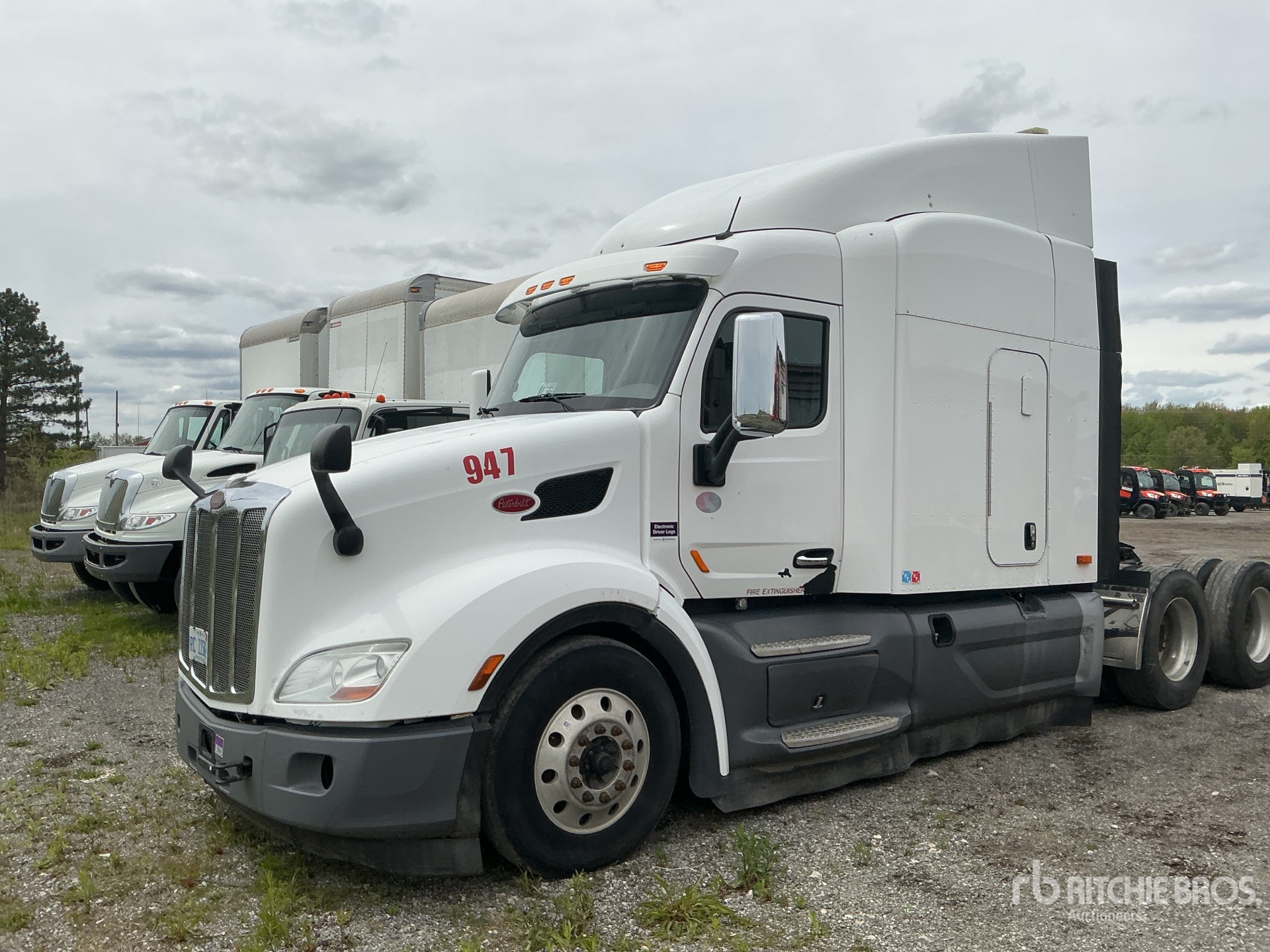 Photo of a 2016 Peterbilt 579