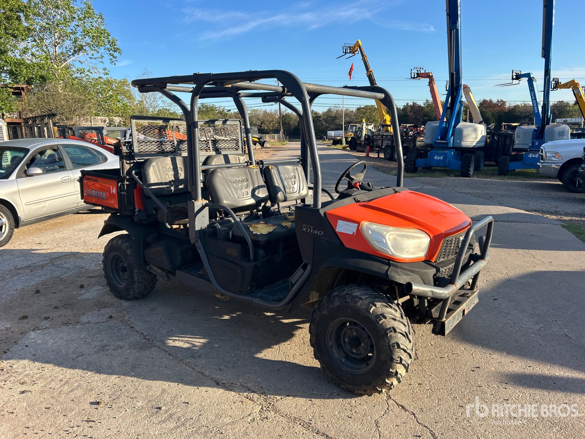 General Appearance with Picture, Right Front Corner