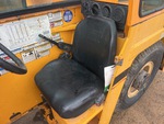 Control Station with Seats/Armrests