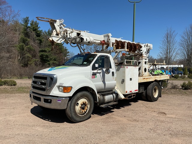 2015 Commander C4047 on 2015 Ford F-750 XL 4x2 Digger Derrick Truck 2015 Commander C4047 on 2015 Ford F-750 XL 4x2 Digger Derrick Truck