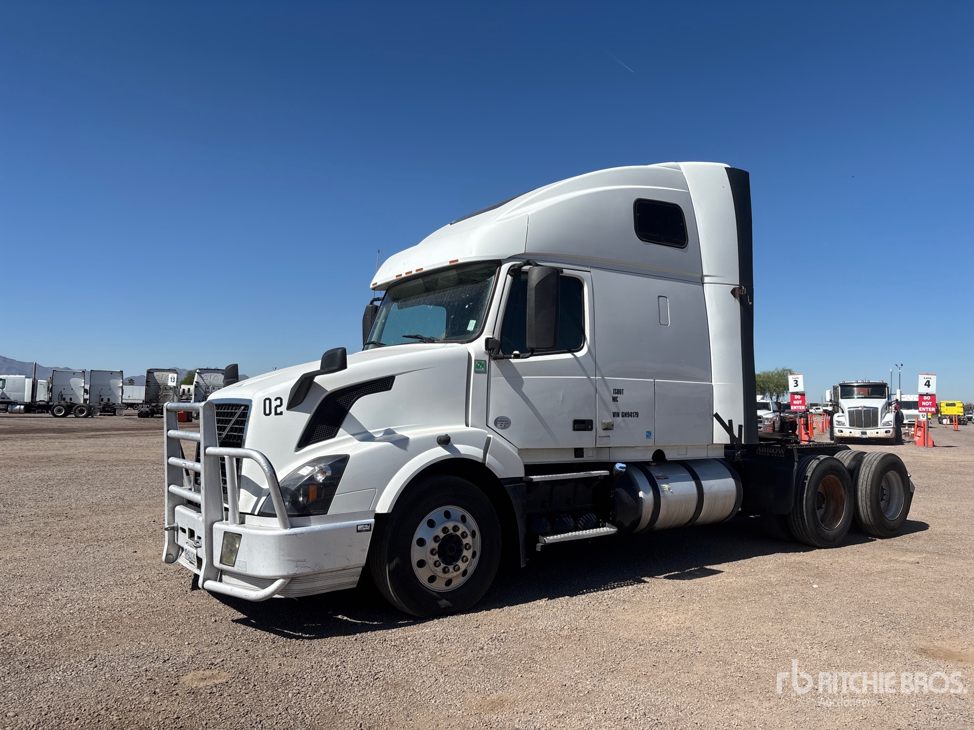 General Appearance with Picture, Left Front Corner