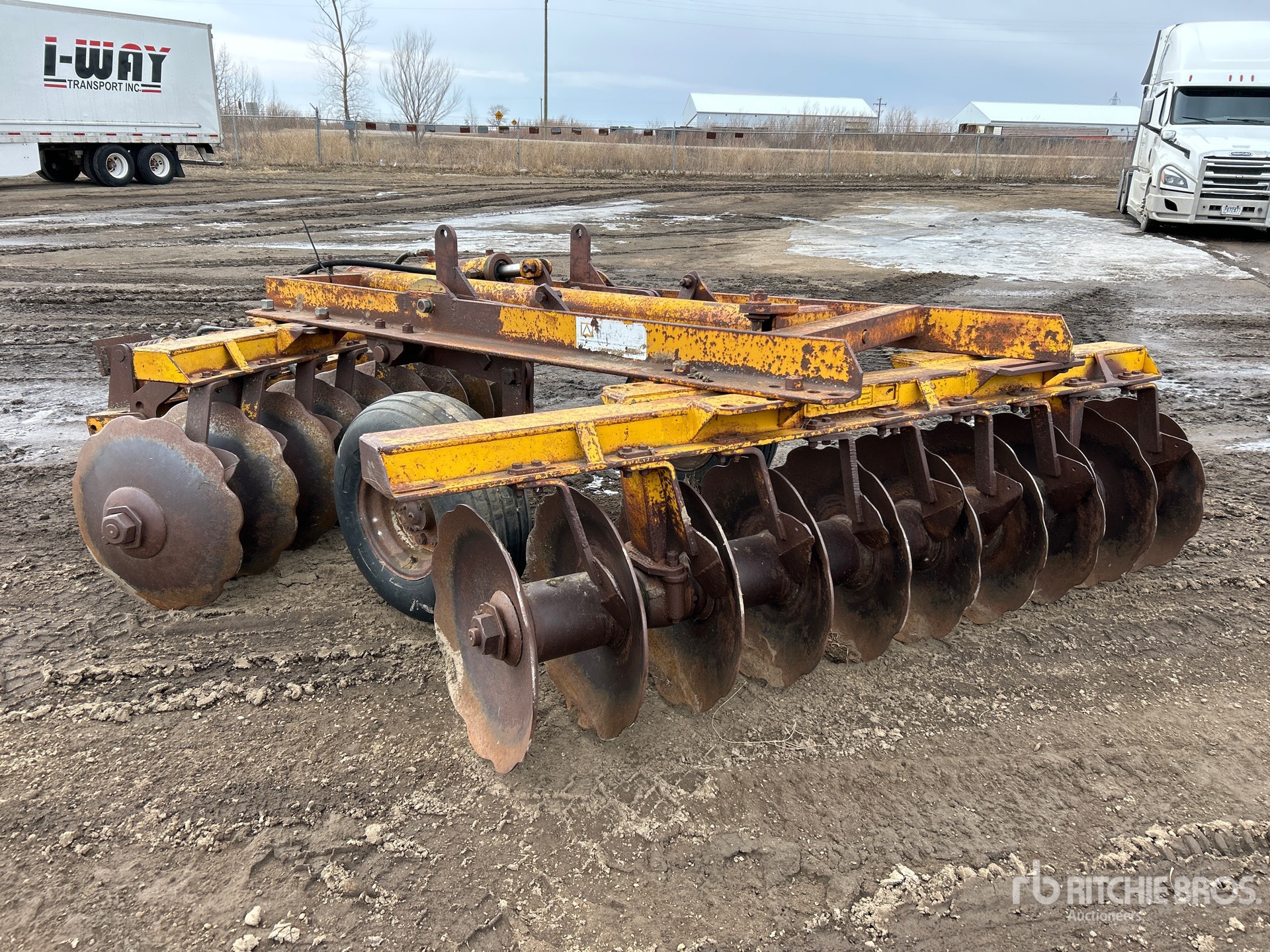 General Appearance with Imagen: esquina trasera izquierda