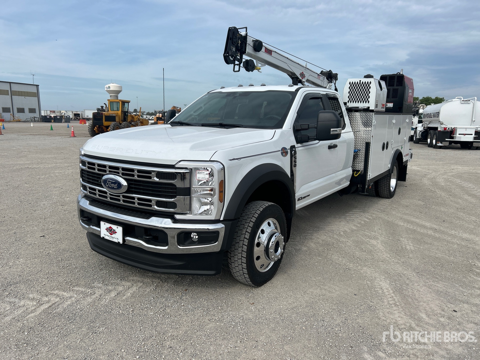 Photo of a 2026 Ford F-550