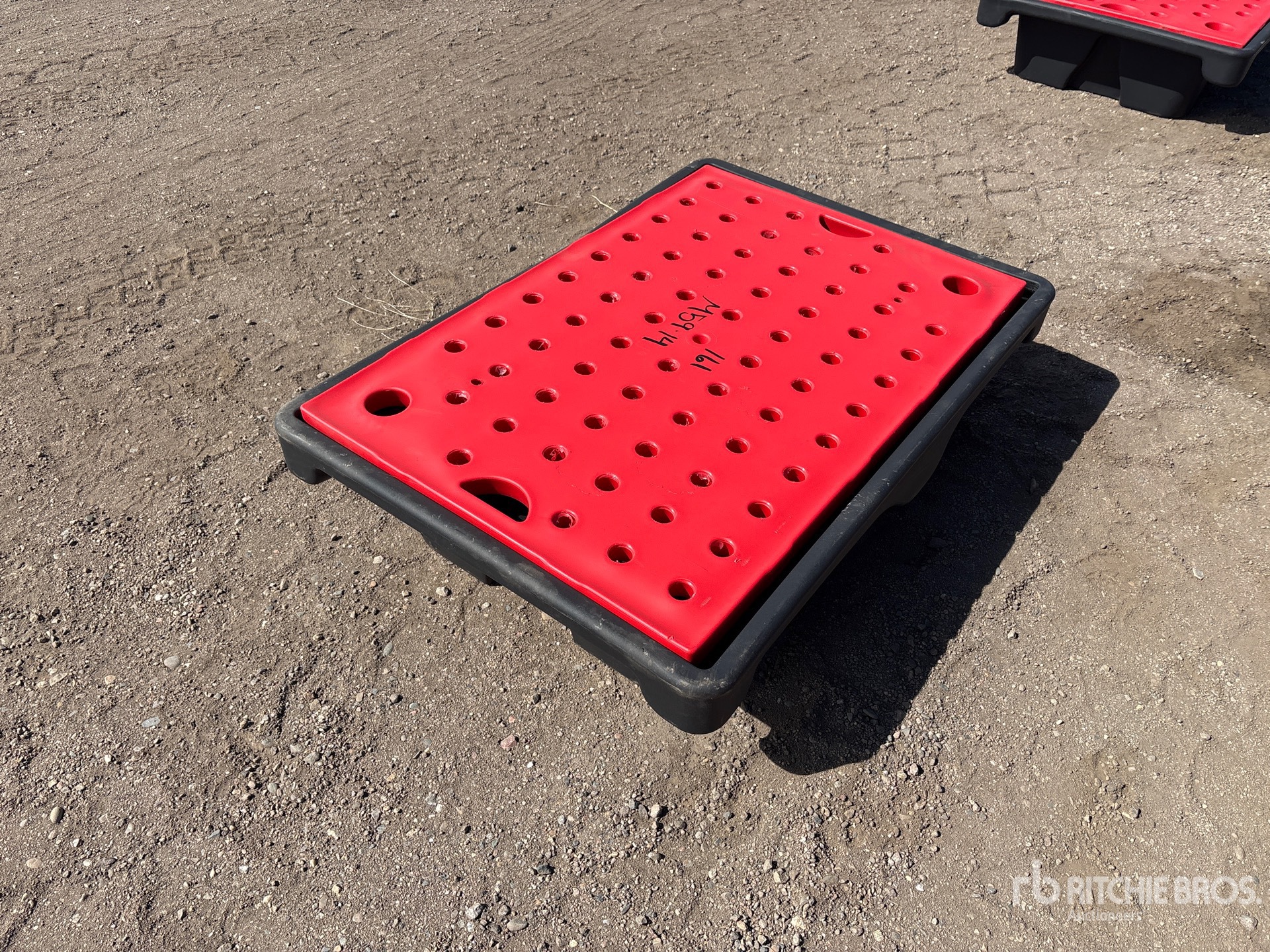 General Appearance with Bild, Ecke hinten links