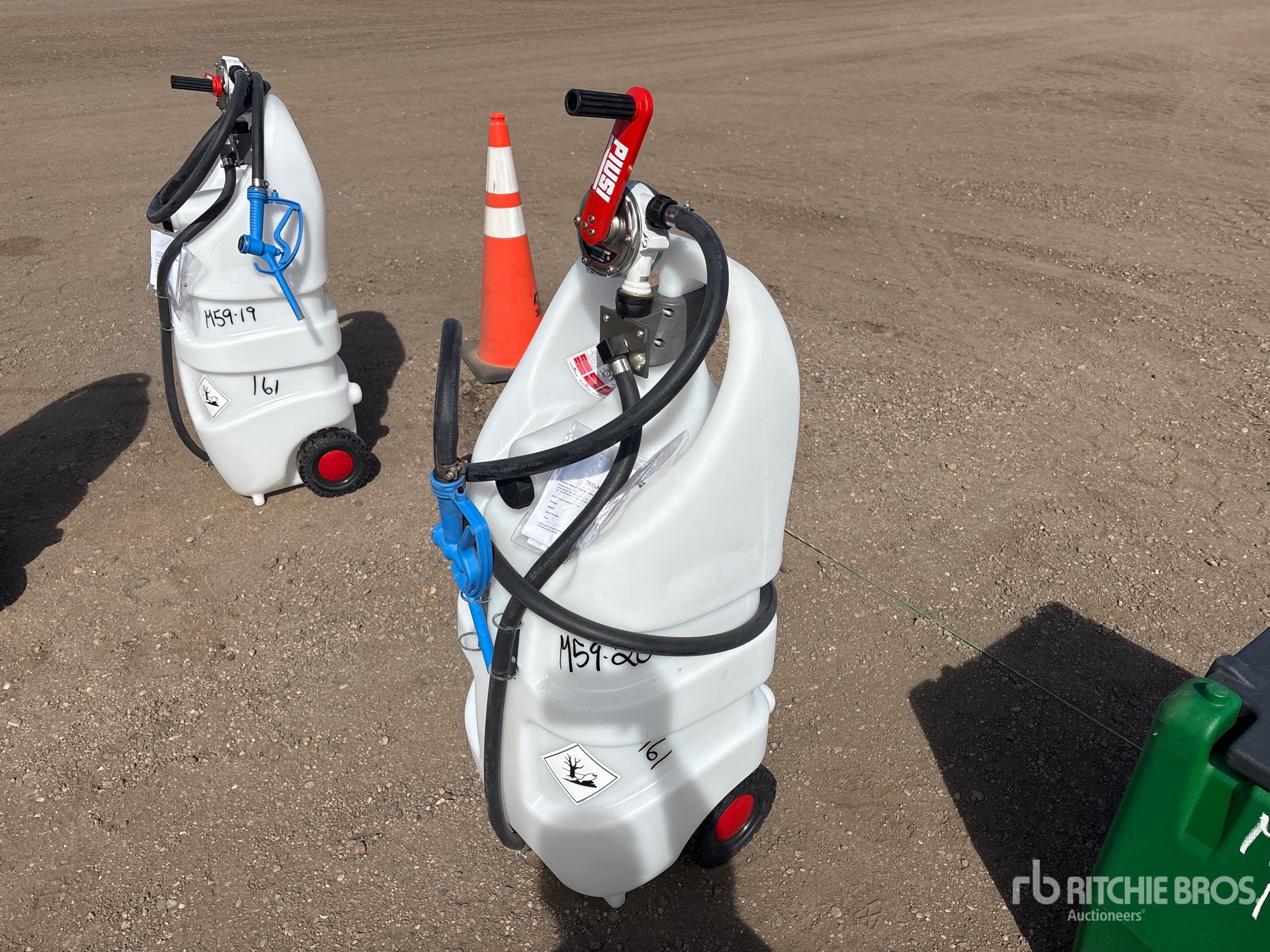 General Appearance with Bild, Ecke vorne links