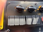 v2 Control Station - Truck Dual Operator with Impianto di riscaldamento