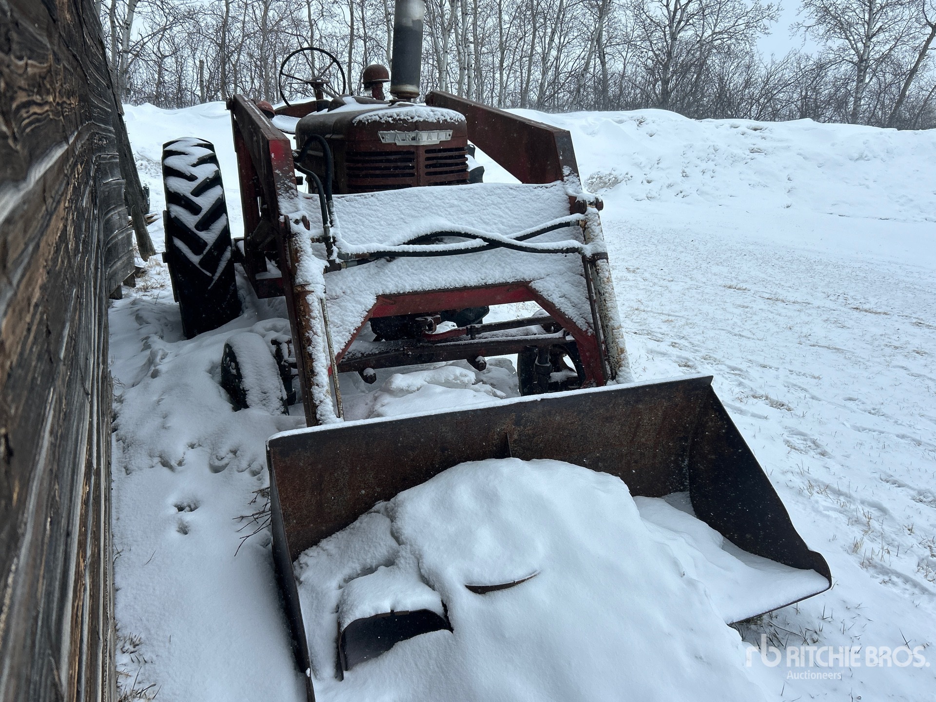 General Appearance with Foto, angolo anteriore destro