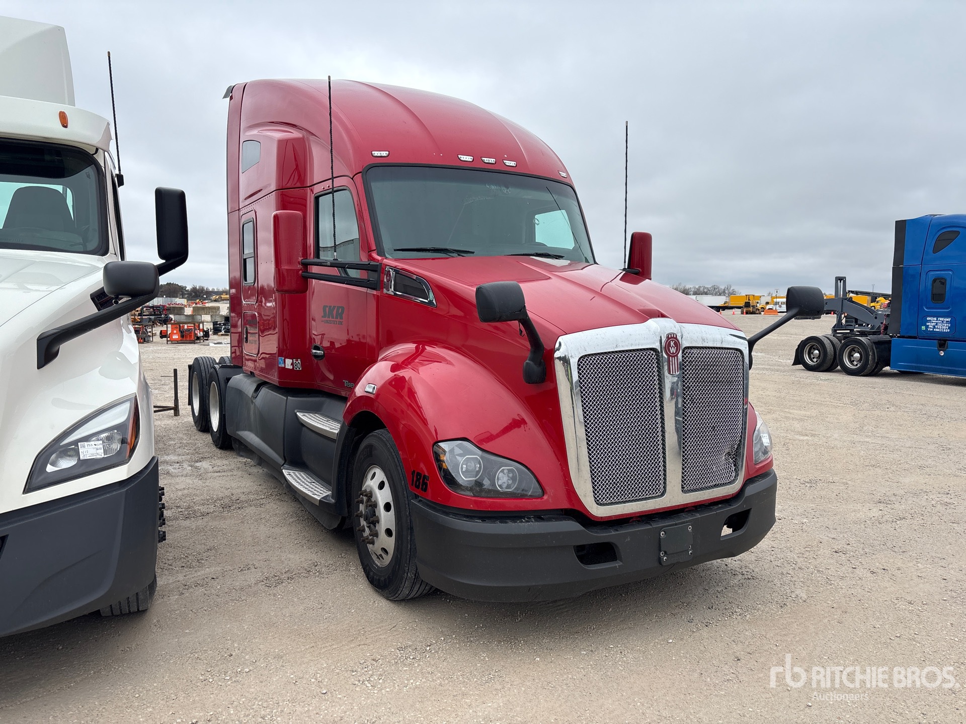 General Appearance with Imagen: esquina delantera derecha