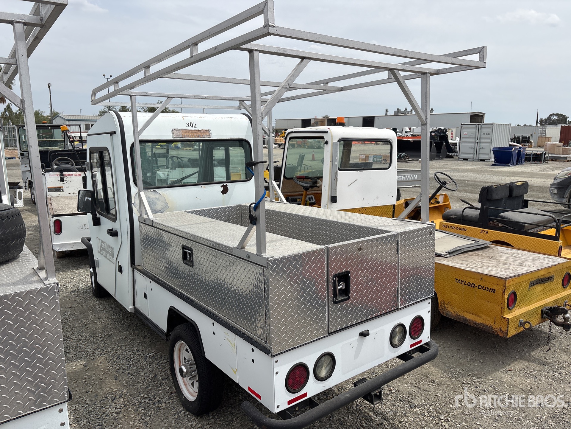 General Appearance with Imagen: esquina trasera izquierda