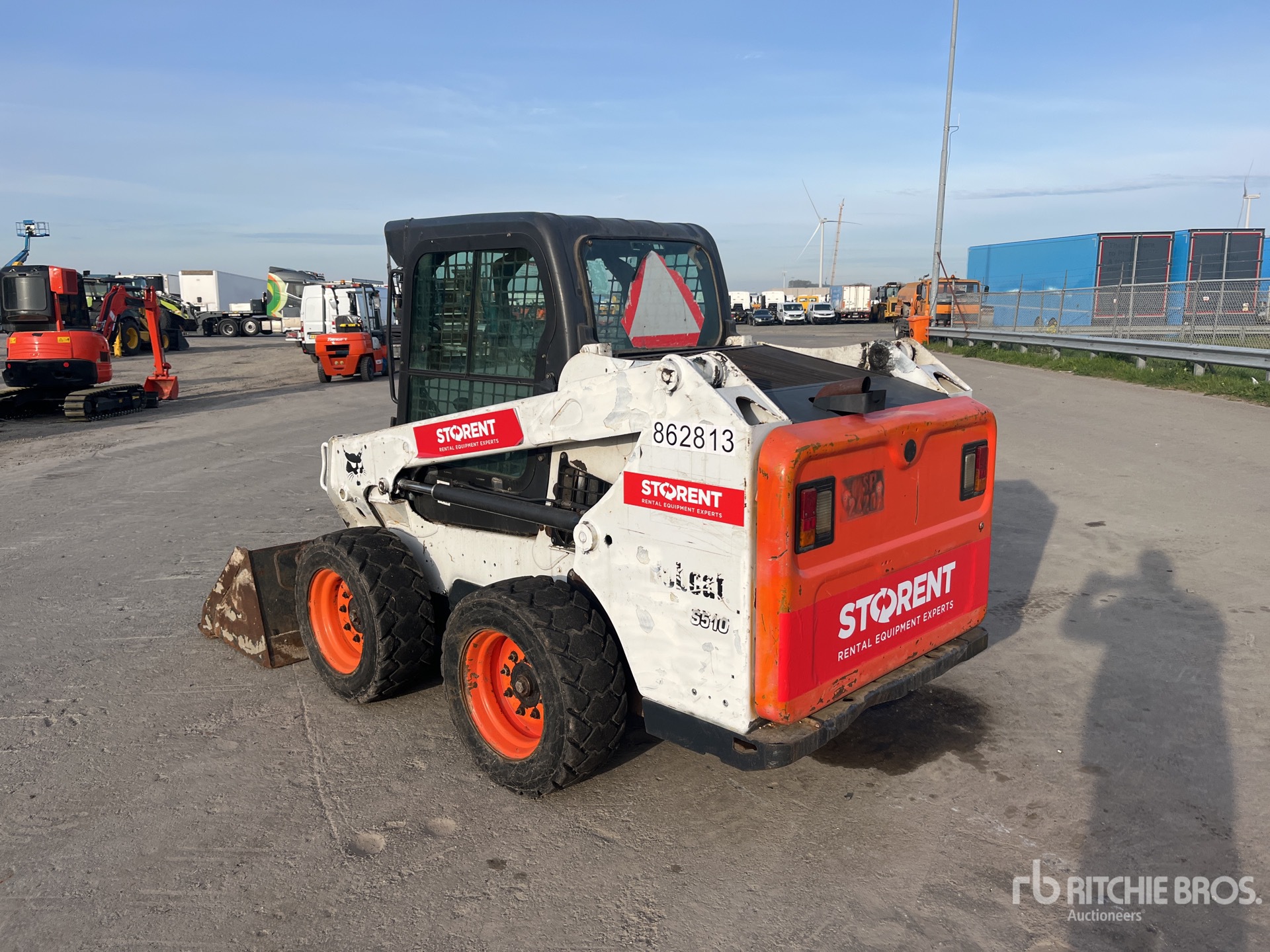 General Appearance with Picture, Left Rear Corner