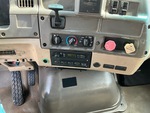 Cab with Control de Frenos