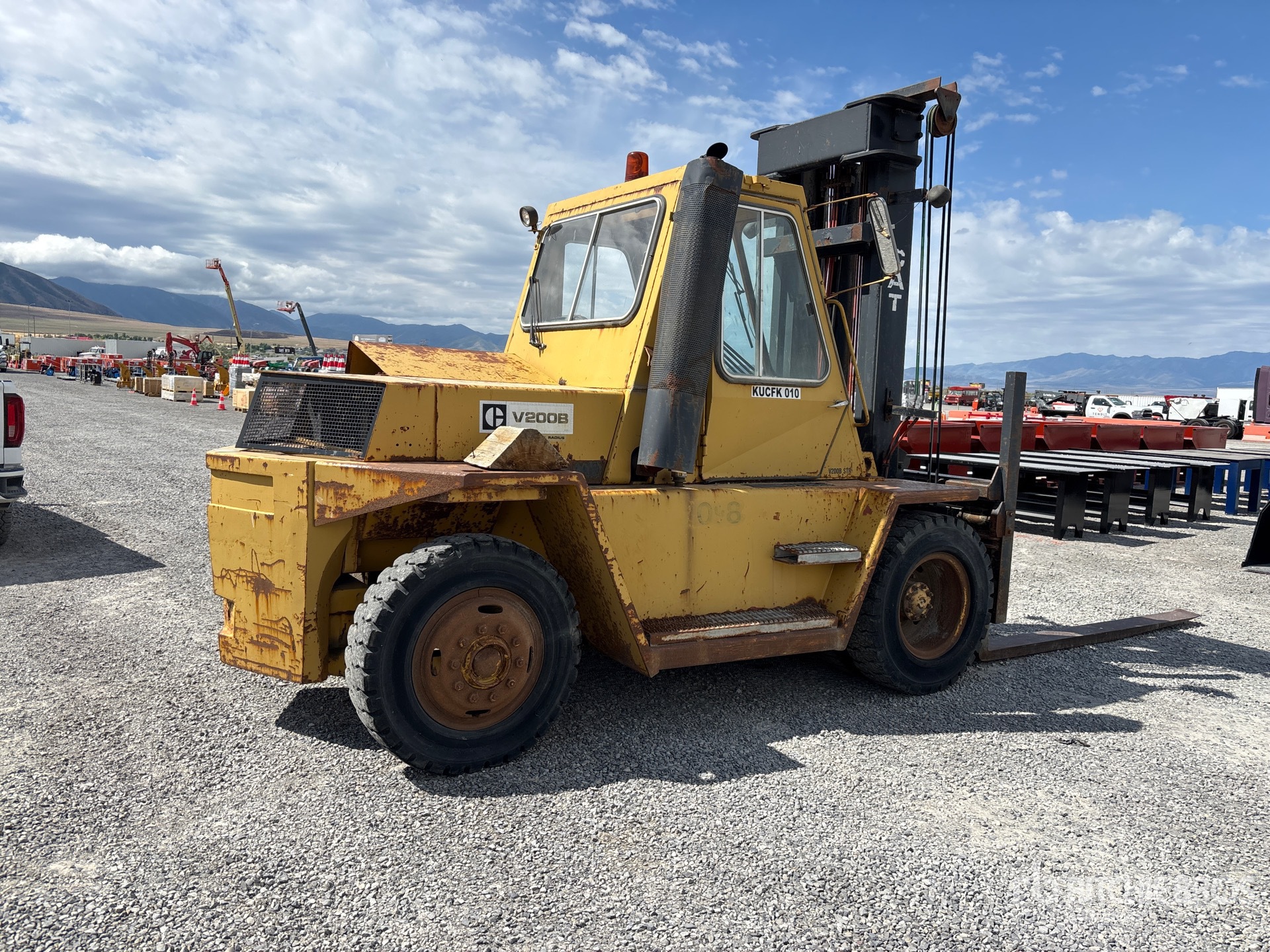 General Appearance with Picture, Right Rear Corner
