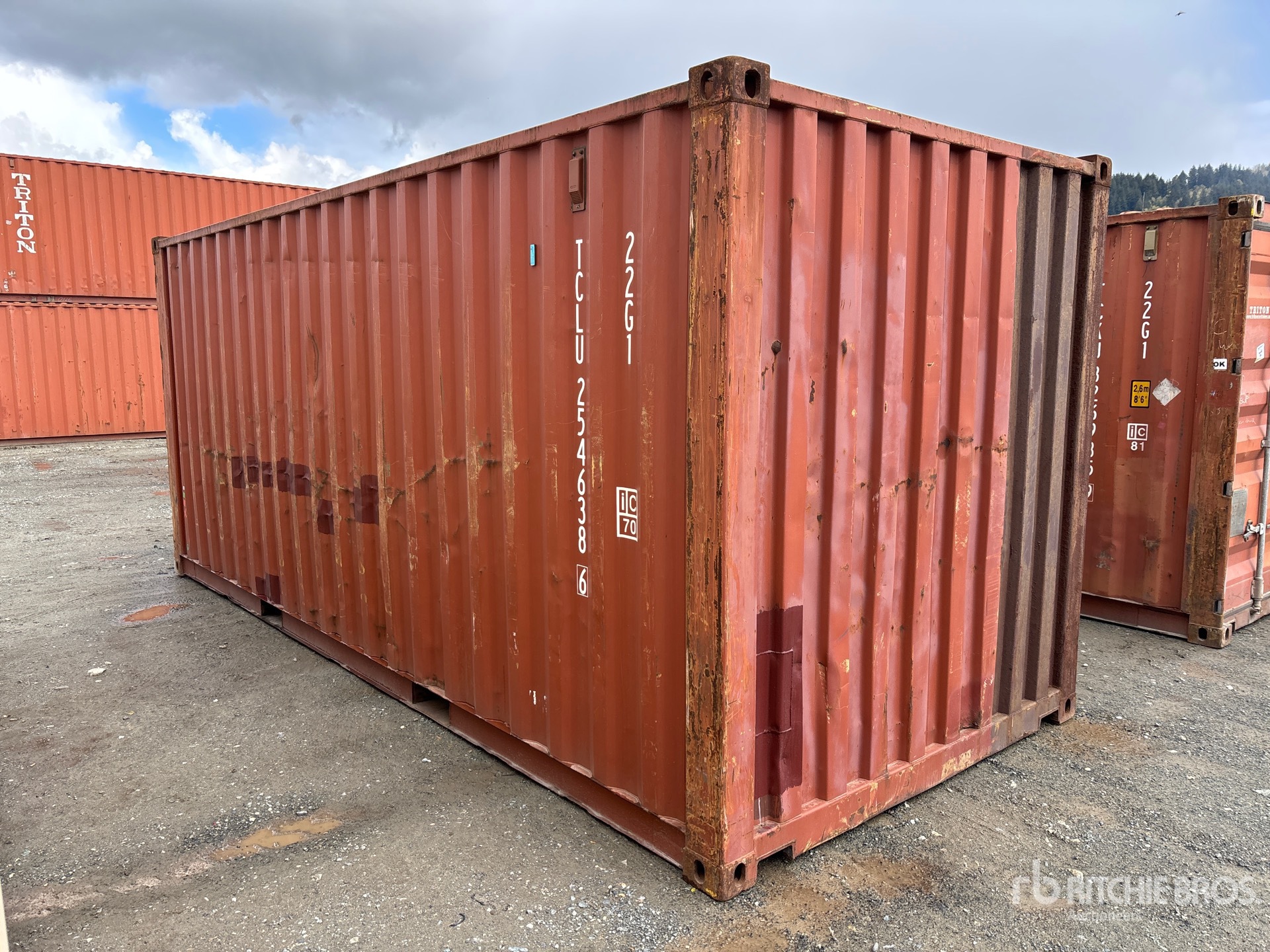 General Appearance with Bild, Ecke hinten links