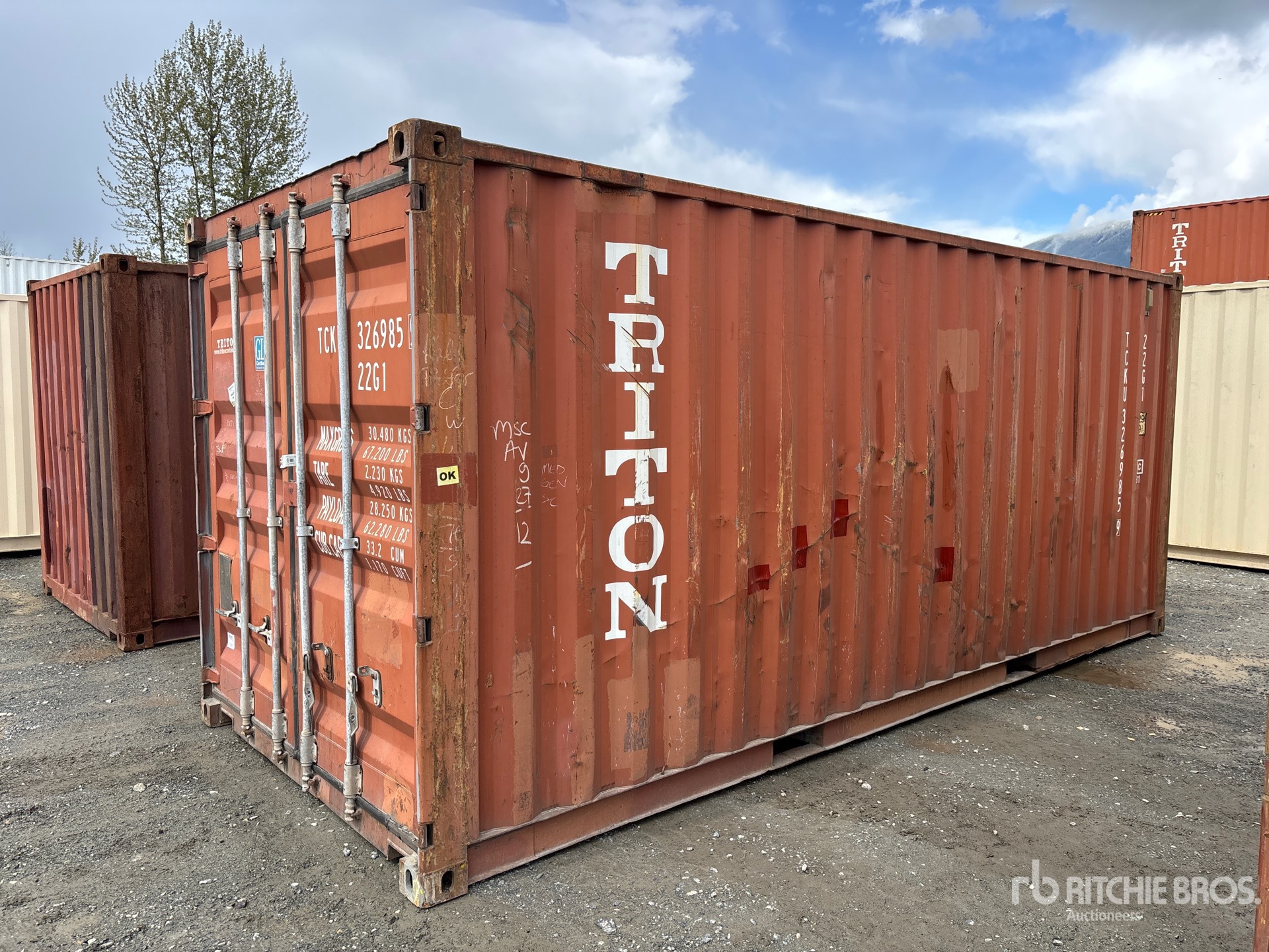 General Appearance with Bild, Ecke vorne links