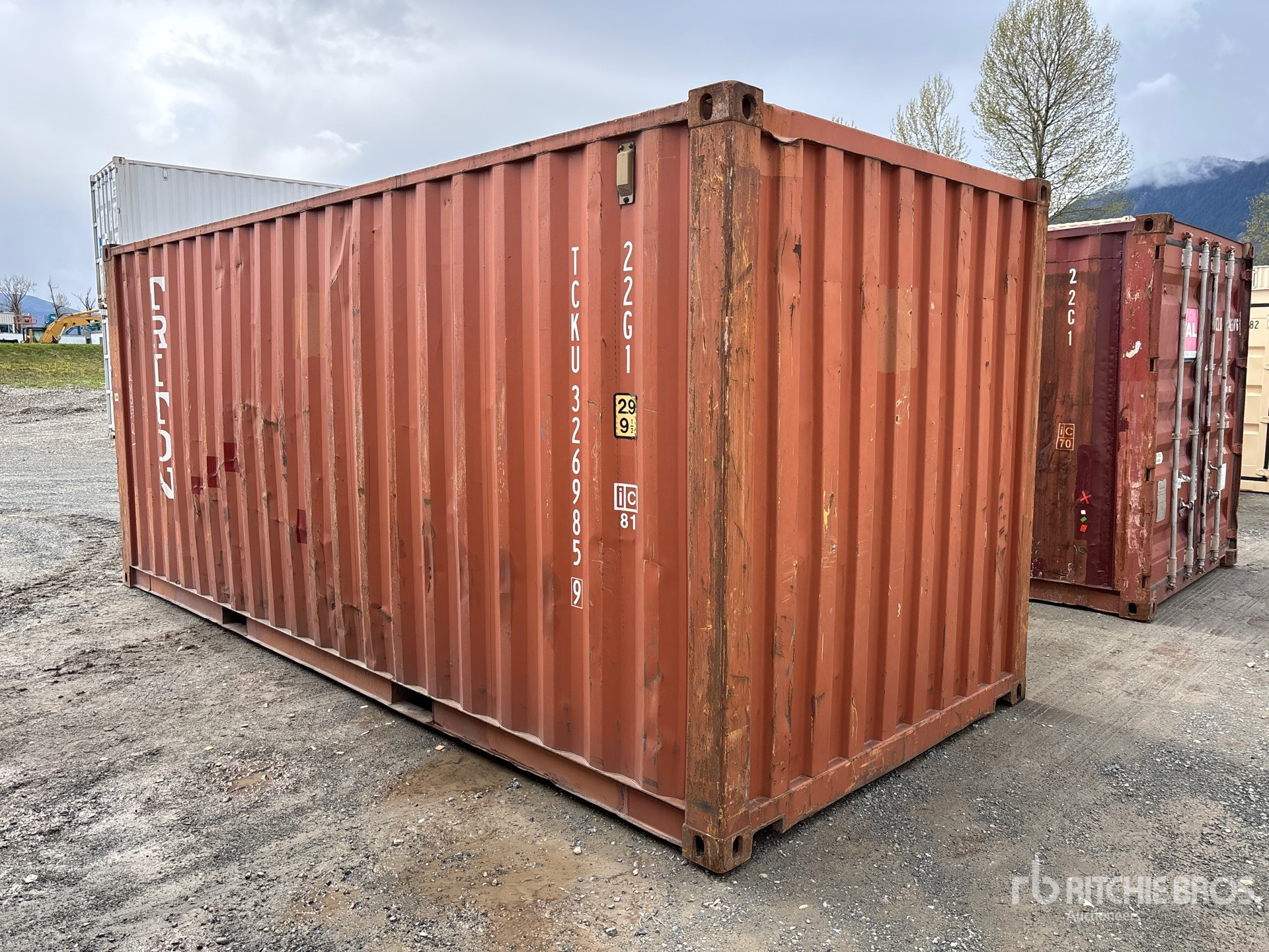 General Appearance with Bild, Ecke hinten links