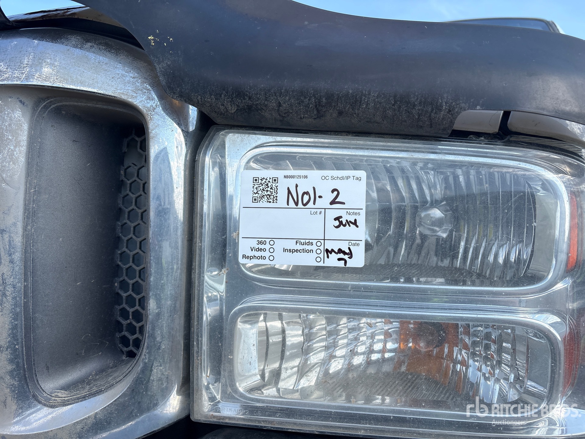 Photo of a 2004 Ford F-350