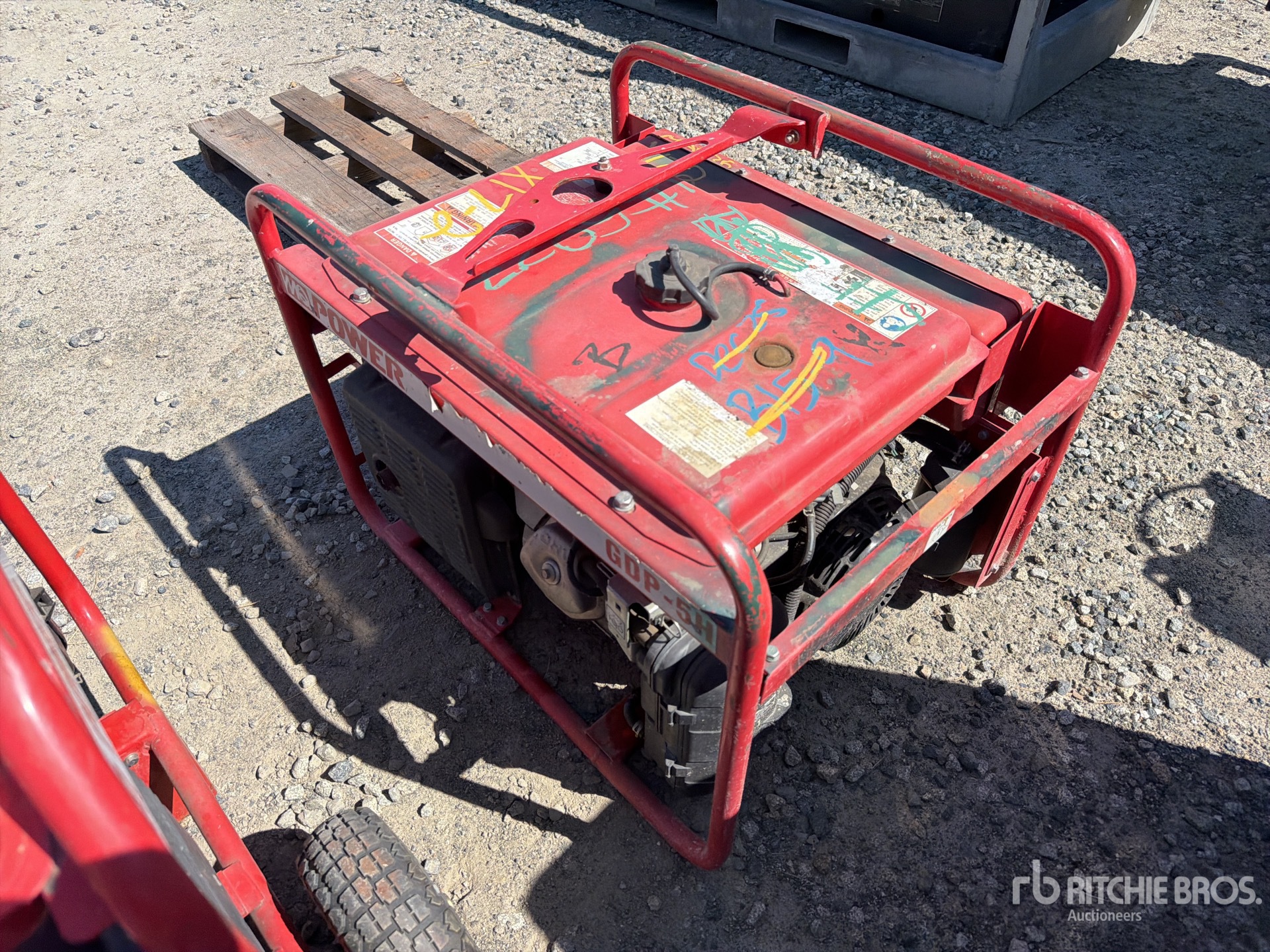 General Appearance with Imagen: esquina trasera derecha