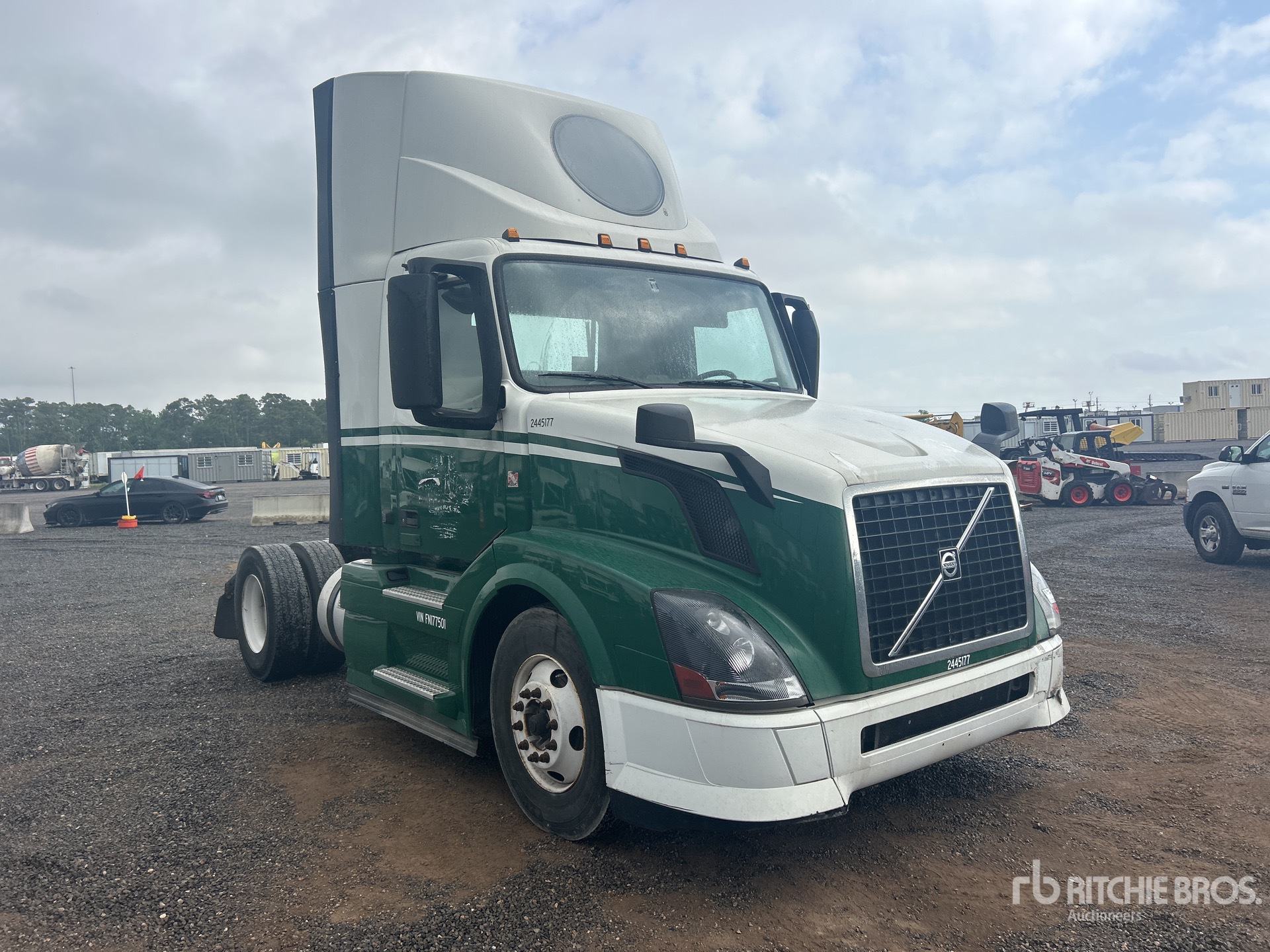 General Appearance with Picture, Right Front Corner