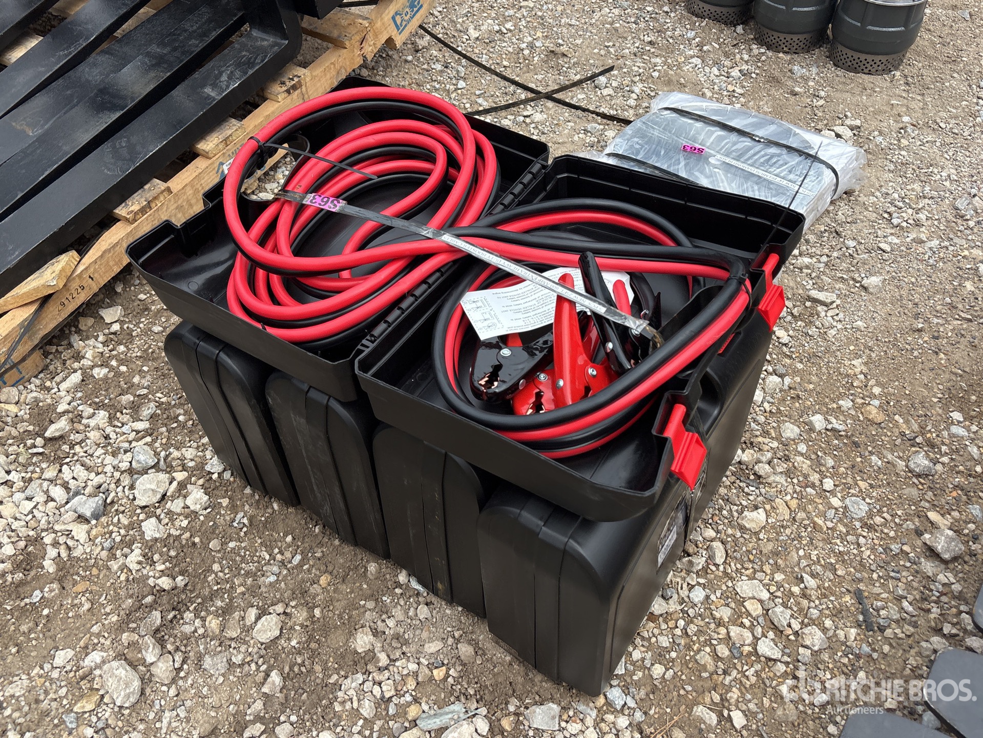 General Appearance with Bild, Ecke hinten rechts