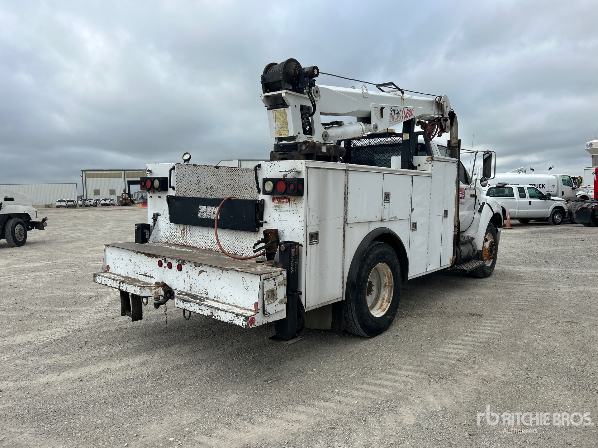 General Appearance with Imagen: esquina trasera derecha