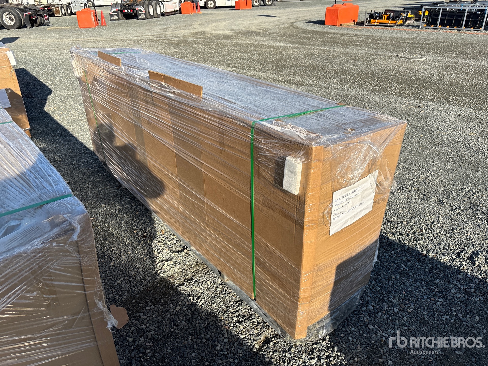 General Appearance with Bild, Ecke hinten rechts